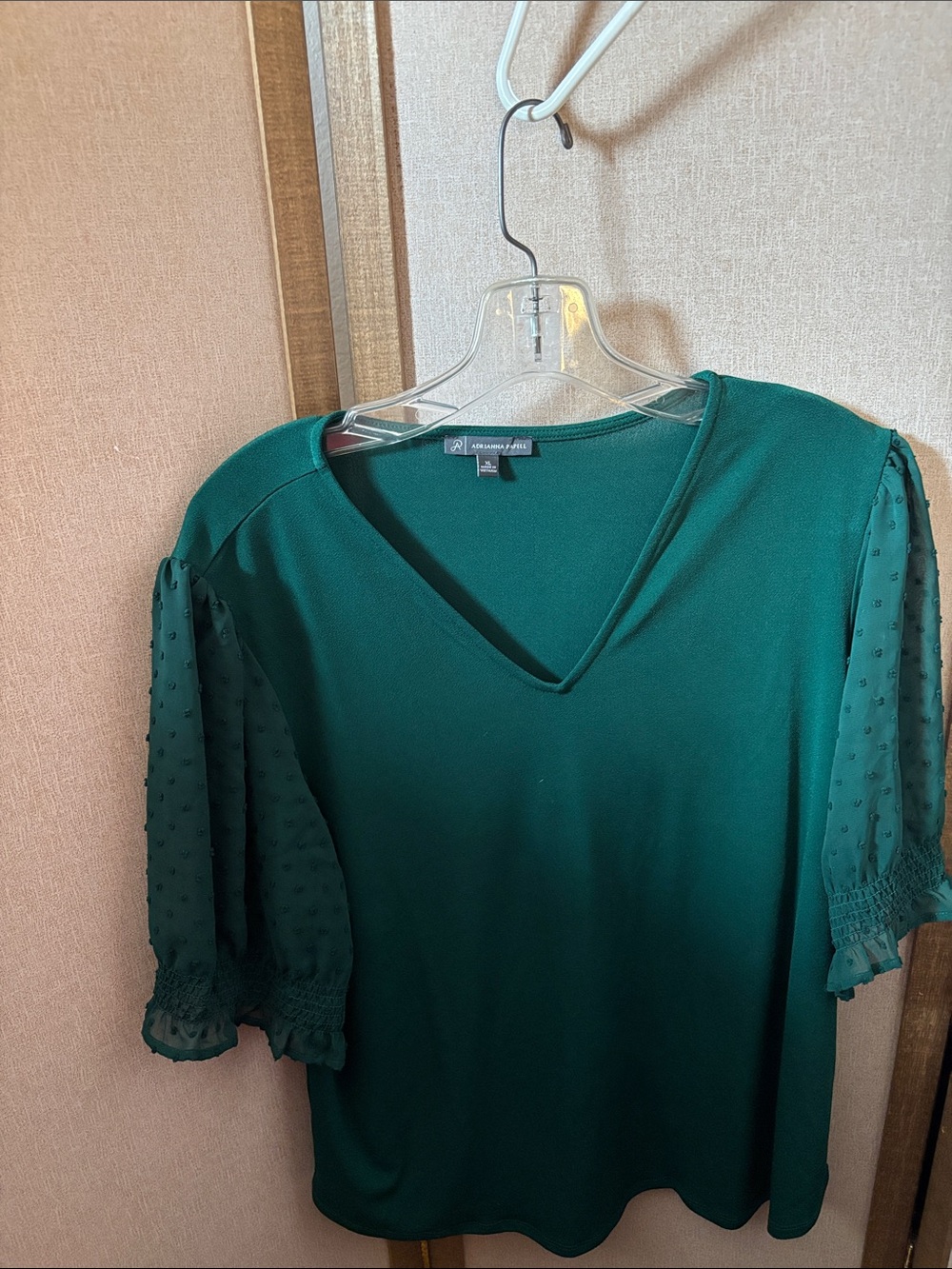 Adrianna Papell Green V-Neck Blouse with Swiss Dot Puff Sleeves XL